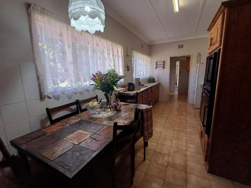 5 Bedroom Property for Sale in Parys Free State